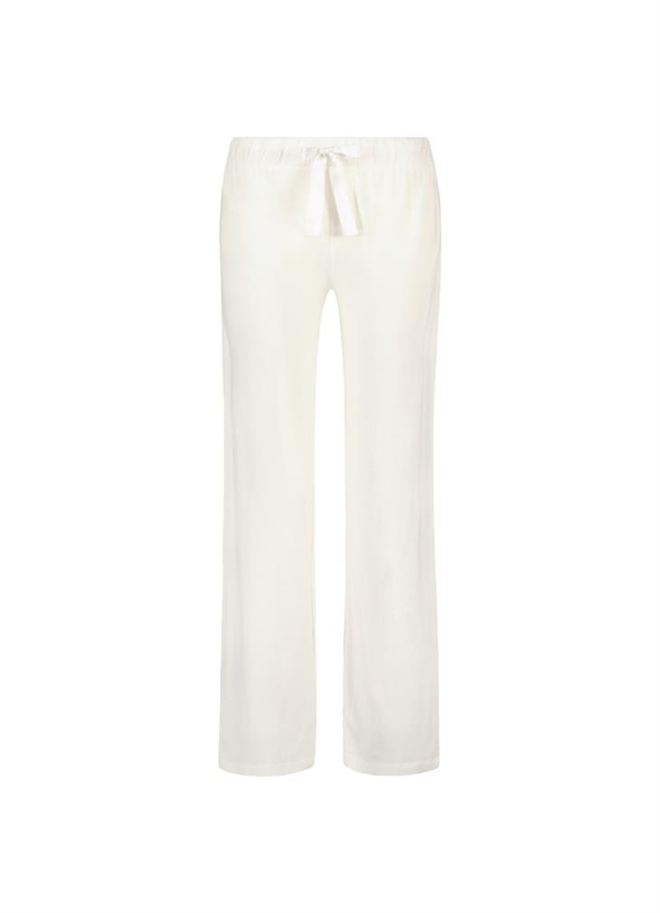 cyell_luxurious-solid-trousers-long_230202-047_front.webp