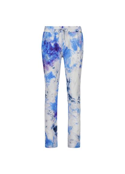 clouds-up-above-lounge-pants